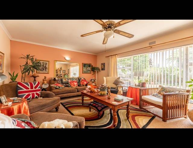 5 BEDROOM HOUSE FOR SALE IN DUYNEFONTEIN